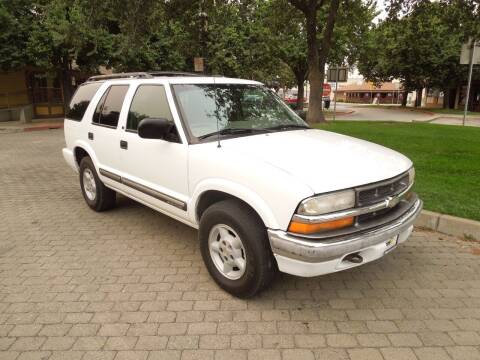 2000 Chevrolet Blazer for sale at Family Truck and Auto.com in Oakdale CA