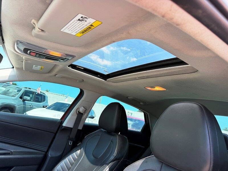 2023 Hyundai Elantra