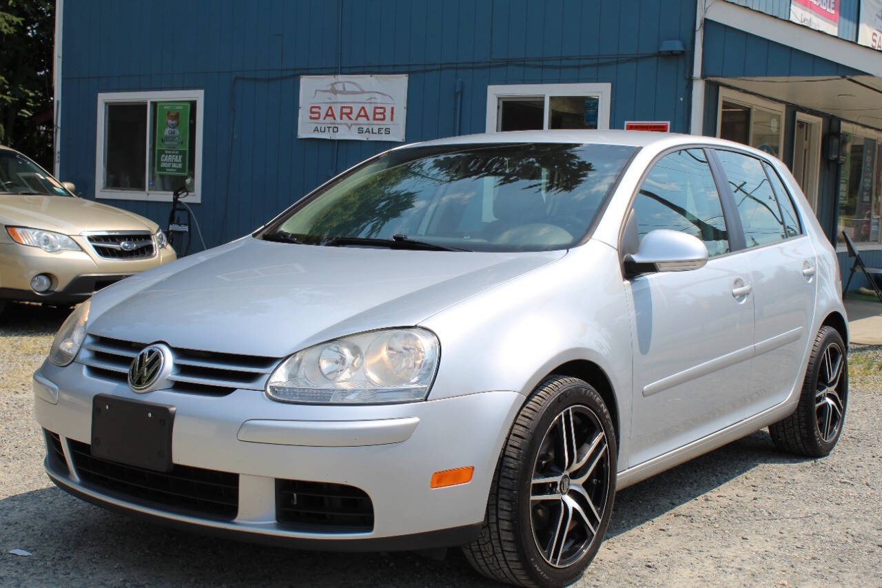 Silver 2008 Volkswagen Rabbit Hatchback  6-Speed Automatic