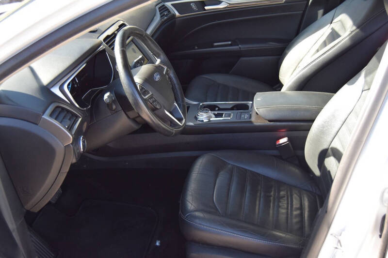 2018 Ford Fusion Hybrid SE