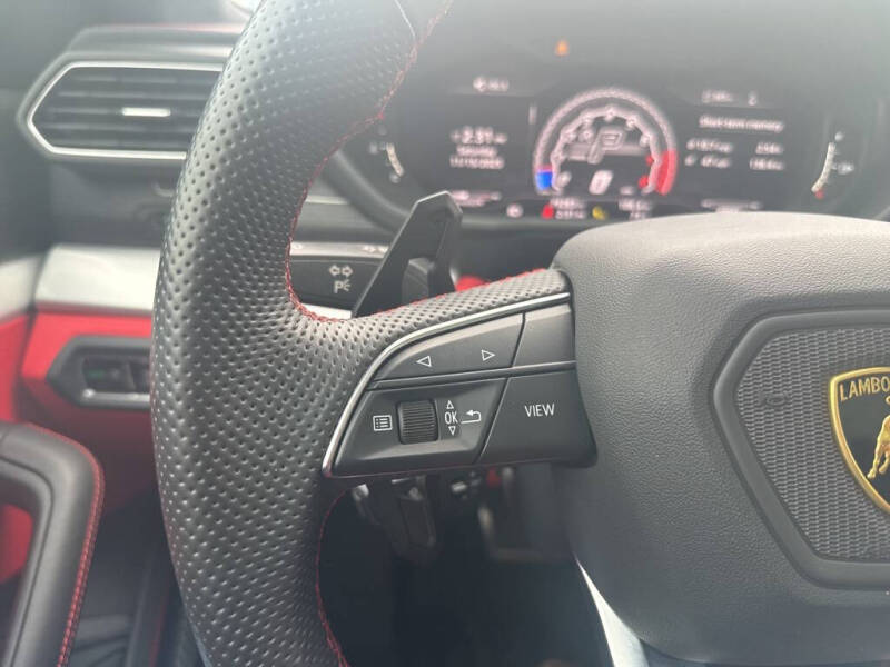 2019 Lamborghini Urus