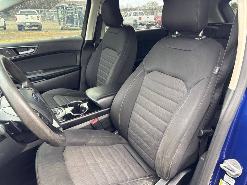 2015 Ford Edge SE