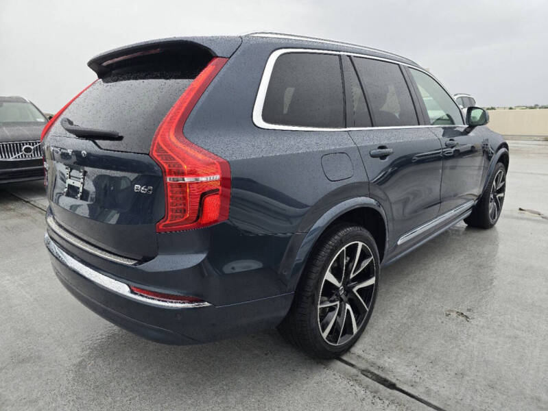 2025 Volvo XC90 B6 Plus Bright Theme 7P