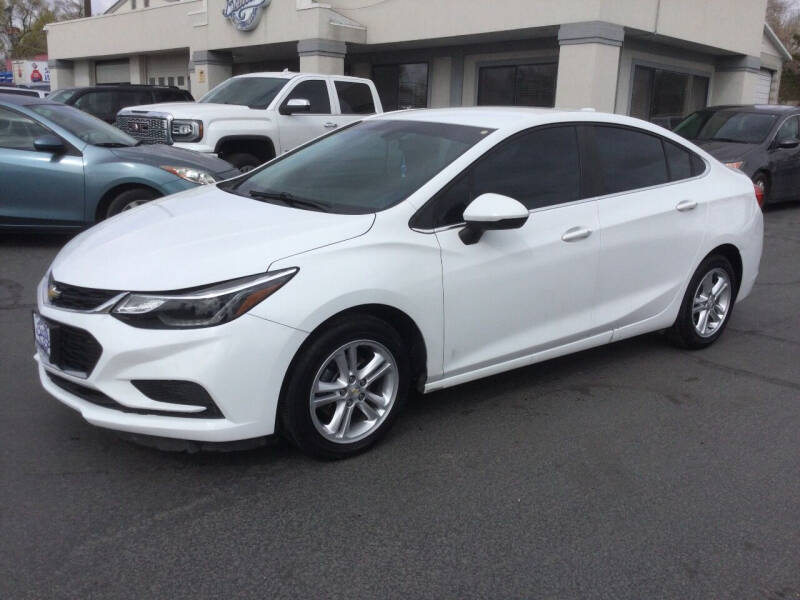 2017 Chevrolet Cruze LT Auto