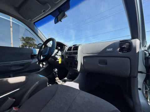 2005 Hyundai Accent GT