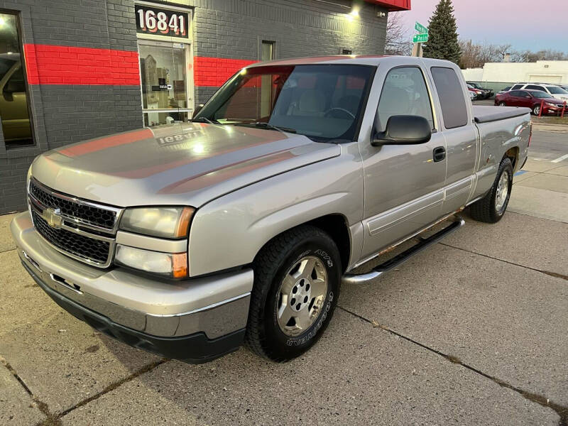 2007 Chevrolet Silverado 1500 Classic for sale at Suburban Auto Wholesale LLC in Eastpointe MI