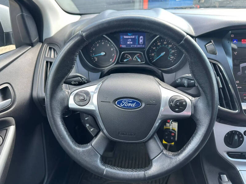 2014 Ford Focus SE