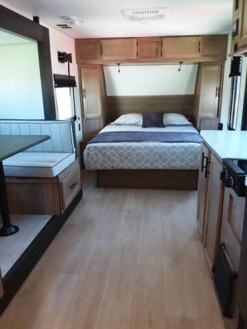 2025 Forest River Black Label 16khblw