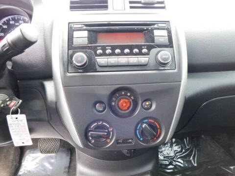 2015 Nissan Versa 1.6 SV