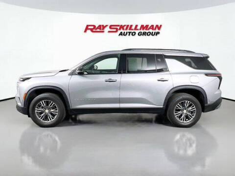 2024 Chevrolet Traverse LT