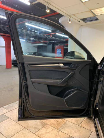 2022 Audi SQ5 3.0T quattro Premium Plus