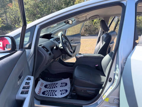 2013 Toyota Prius v Five