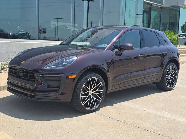 2025 Porsche Macan