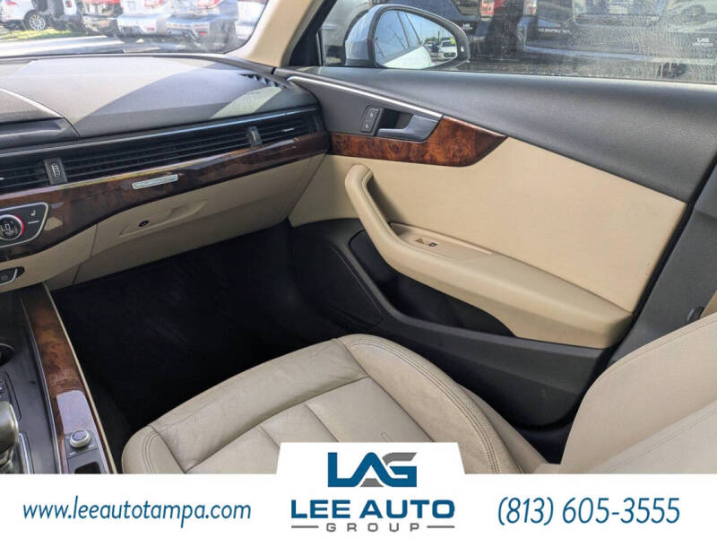 2017 Audi A4 2.0T quattro Premium