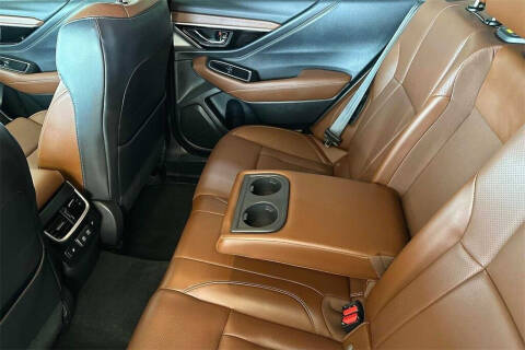 2022 Subaru Outback Touring XT