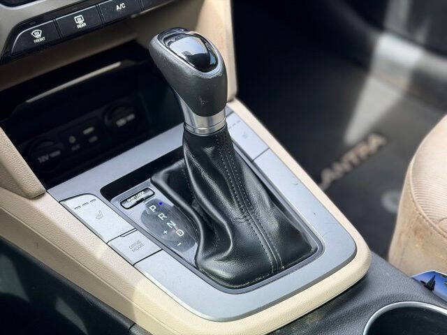 2018 Hyundai Elantra
