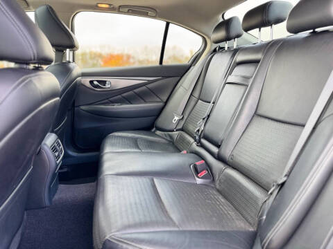 2017 Infiniti Q50 3.0T Signature Edition