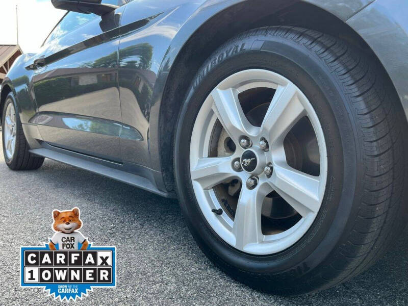 2019 Ford Mustang EcoBoost