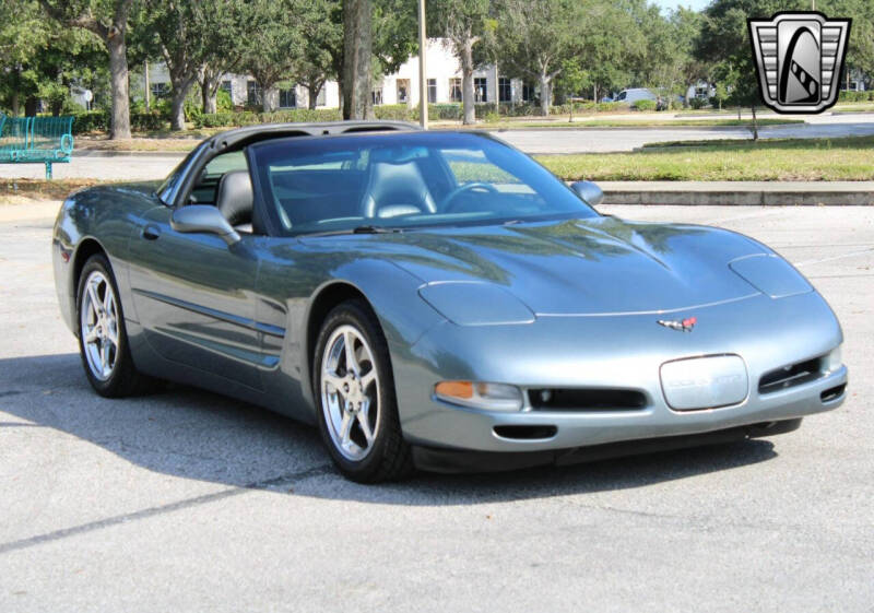 2004 Chevrolet Corvette