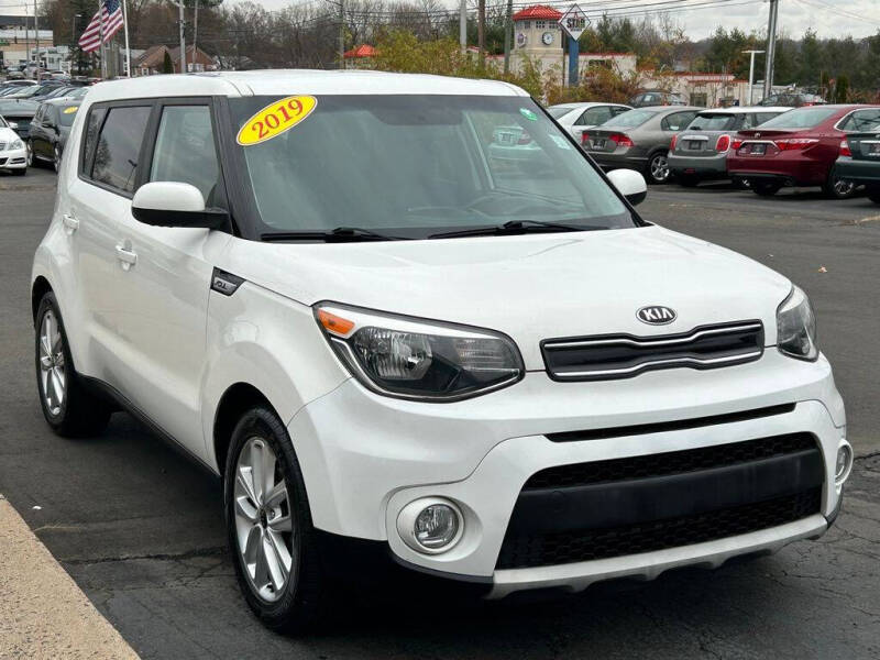 2019 Kia Soul +