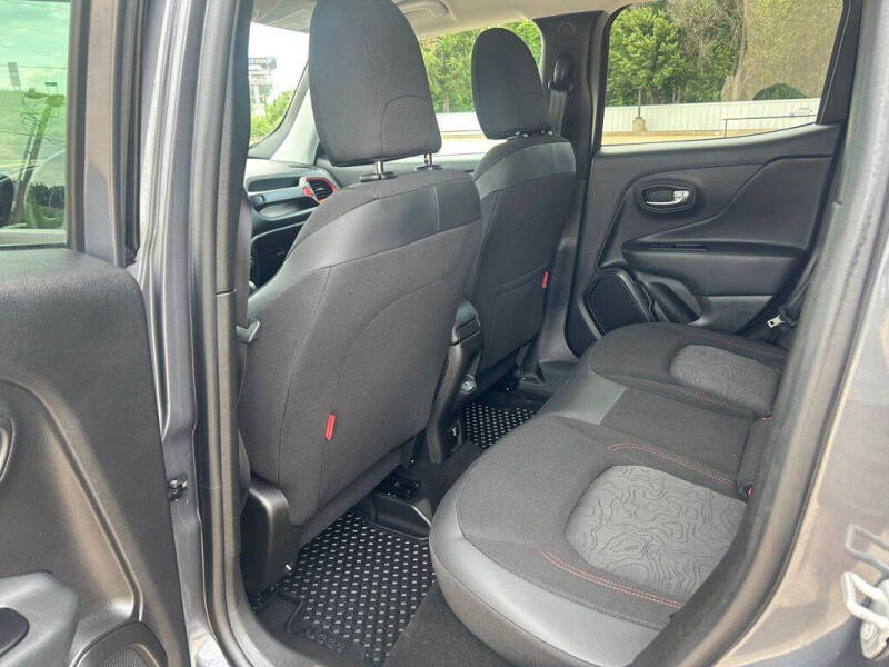 2022 Jeep Renegade Trailhawk