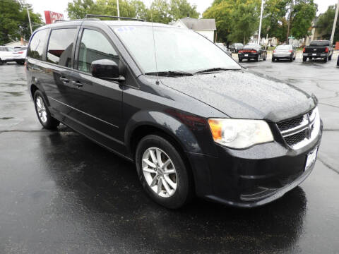 2013 Dodge Grand Caravan for sale at Grant Park Auto Sales in Rockford IL