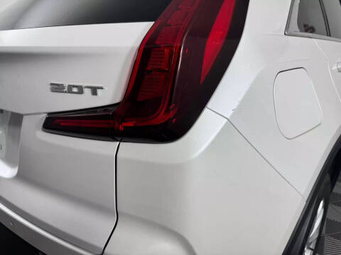 2019 Cadillac XT4 Luxury