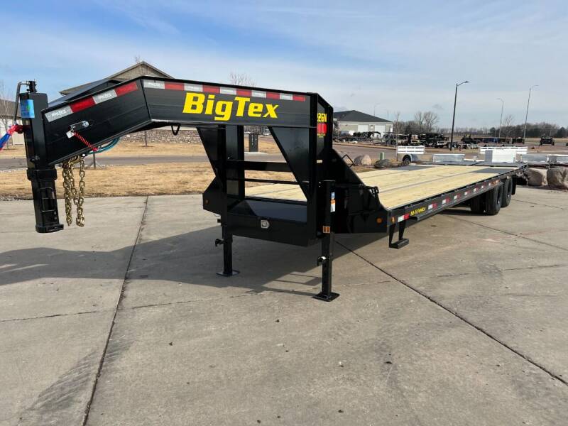 2023 Big Tex 25GN 28+5 25.9k #6035 for sale at Prairie Wind Trailers, LLC in Harrisburg SD