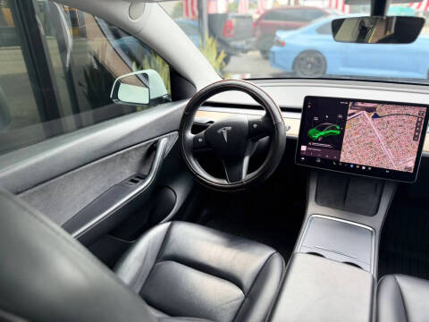 2022 Tesla Model Y Long Range