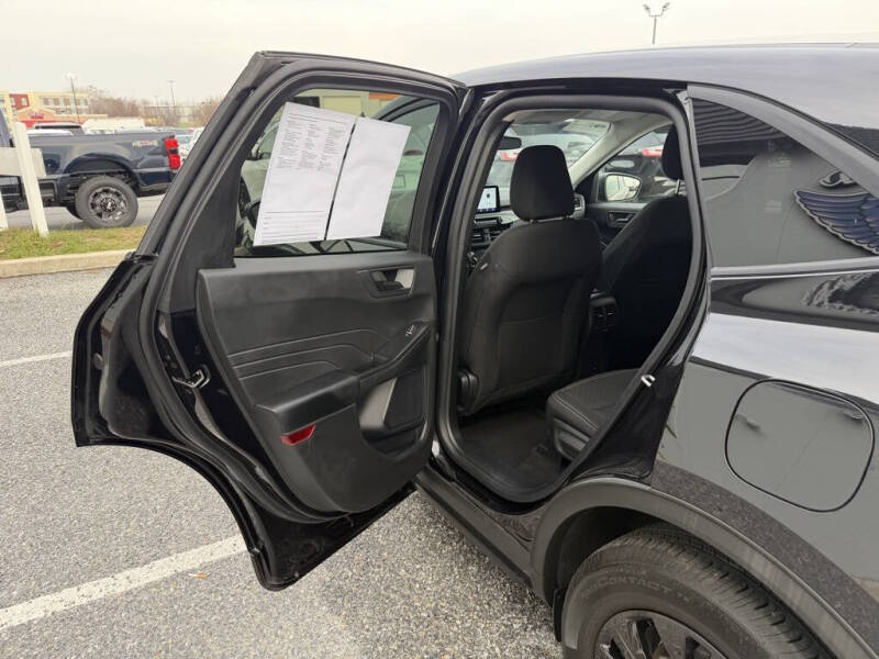 2025 Ford Escape Active