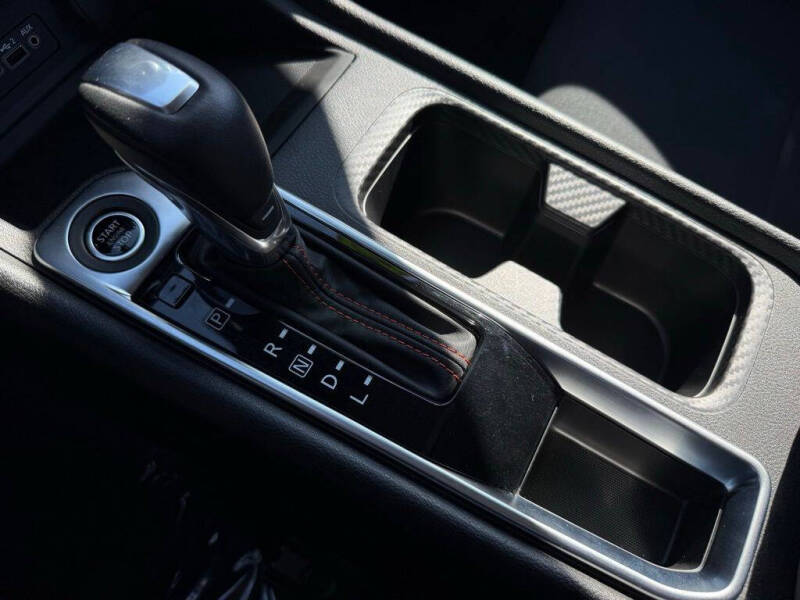 2025 Nissan Sentra SR