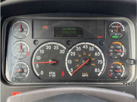 2021 Freightliner M2 106