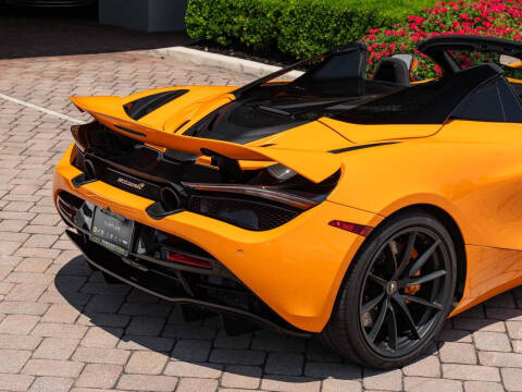 2022 McLaren 720S Spider Performance