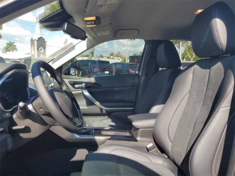 2026 Mitsubishi Eclipse Cross SE