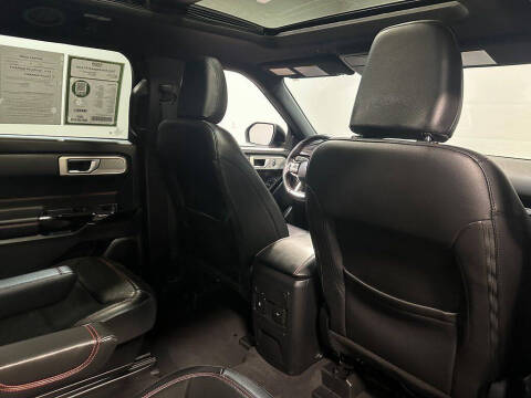 2022 Ford Explorer ST-Line