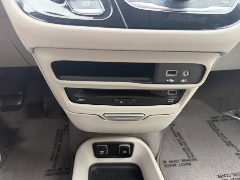 2019 Chrysler Pacifica Touring L Plus