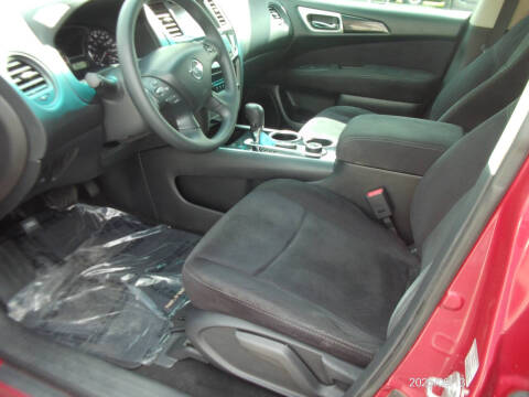 2015 Nissan Pathfinder S