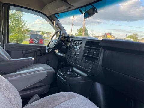 2018 Chevrolet Express 2500