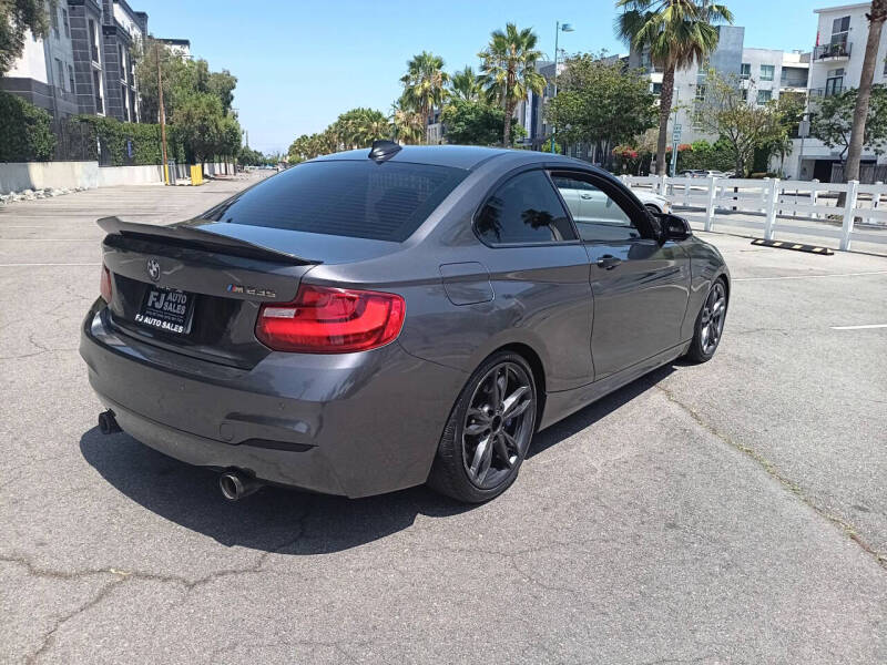 2016 BMW 2 Series M235i