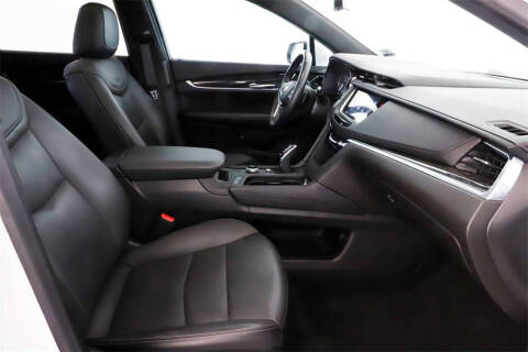 2022 Cadillac XT5 Premium Luxury