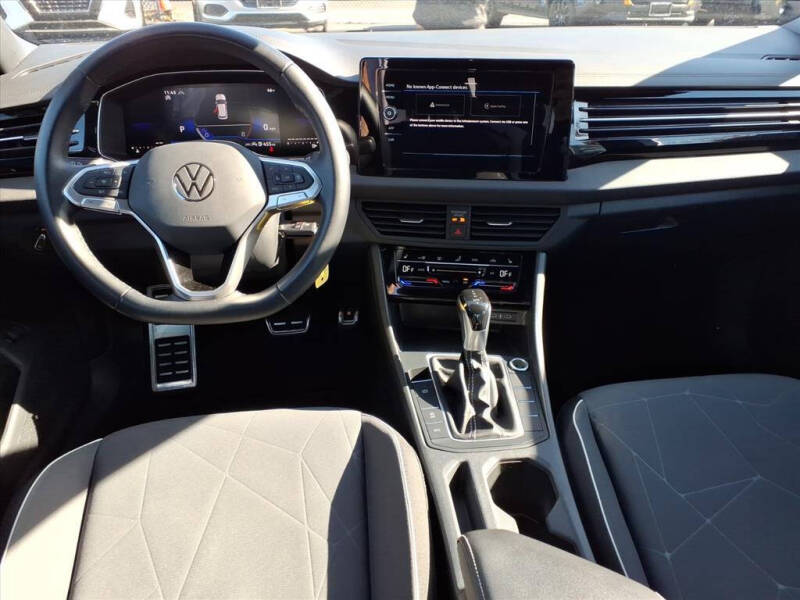 2025 Volkswagen Jetta Sport