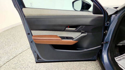 2022 Mazda MX-30 EV Premium Plus