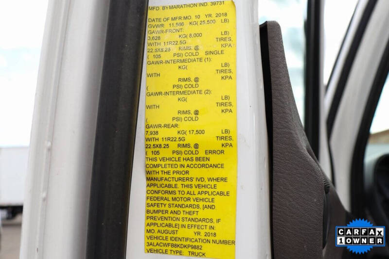 2019 Freightliner M2 106