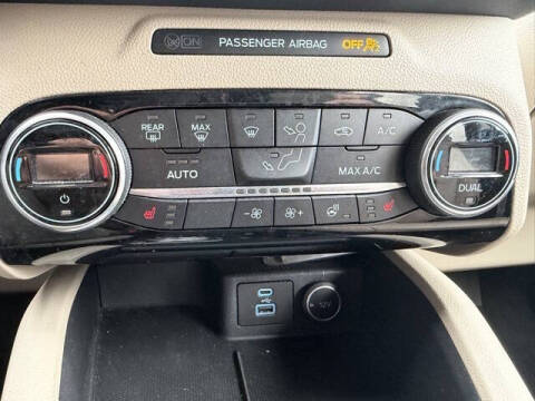 2021 Ford Escape Hybrid SEL