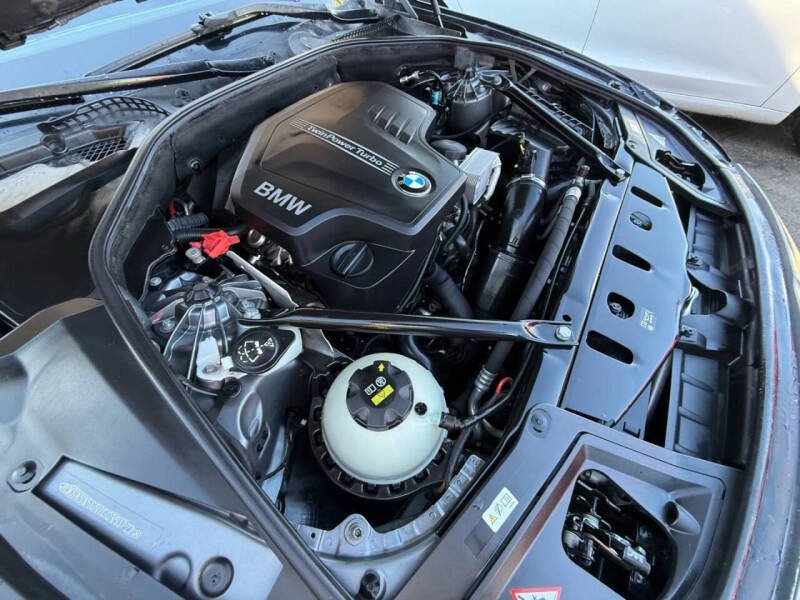 2016 BMW 5 Series 528i