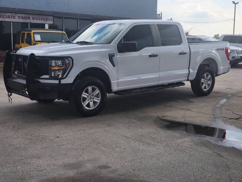 2023 Ford F-150 XL's photo