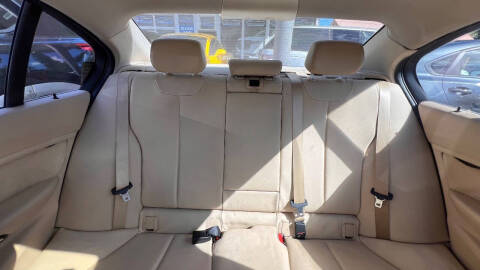 2013 BMW 3 Series ActiveHybrid 3