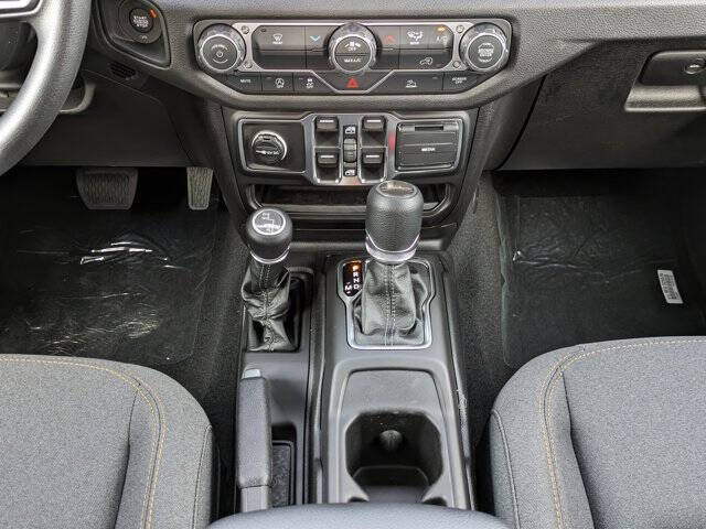 2026 Jeep Gladiator Sport