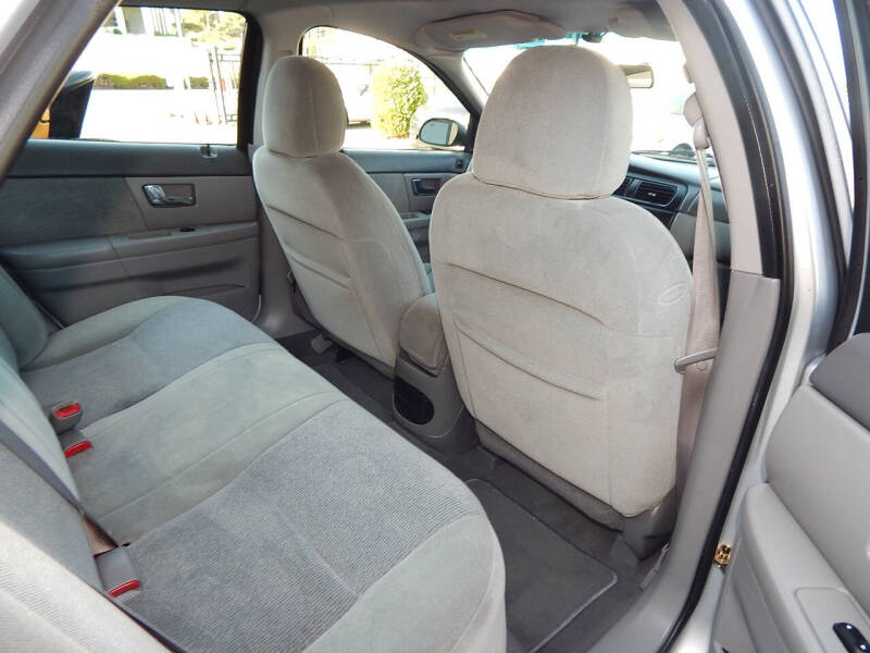 2000 Ford Taurus SEL