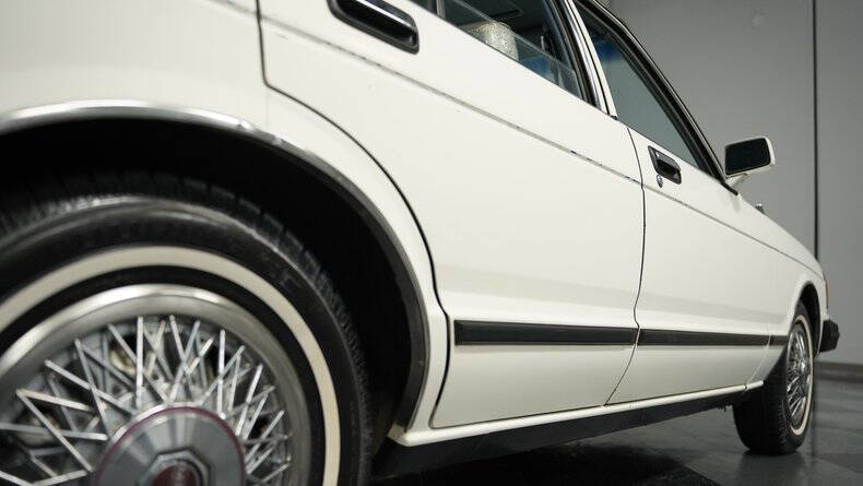 1982 Datsun Maxima GL